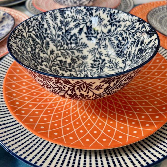 Dinner Set - Orange And Blue - Image 3