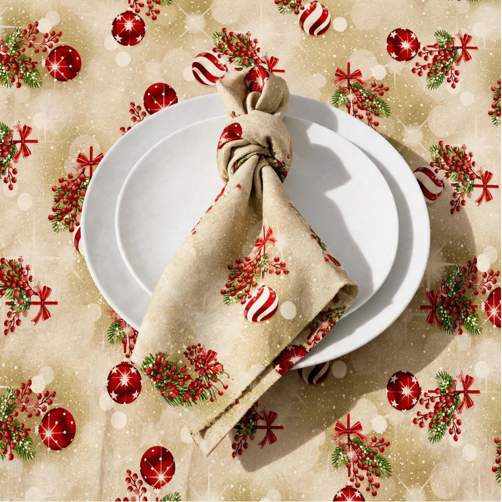 Xmas Serviettes Balls & Holly – Set of 6