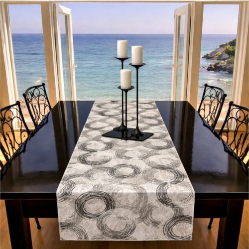 Table Runner Swirl
